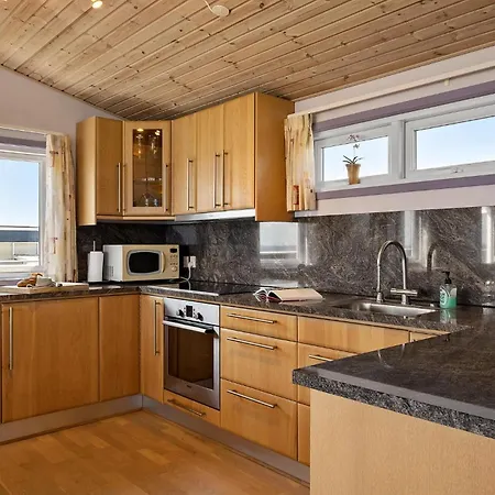 Amazing In Ferienhaus Otterup